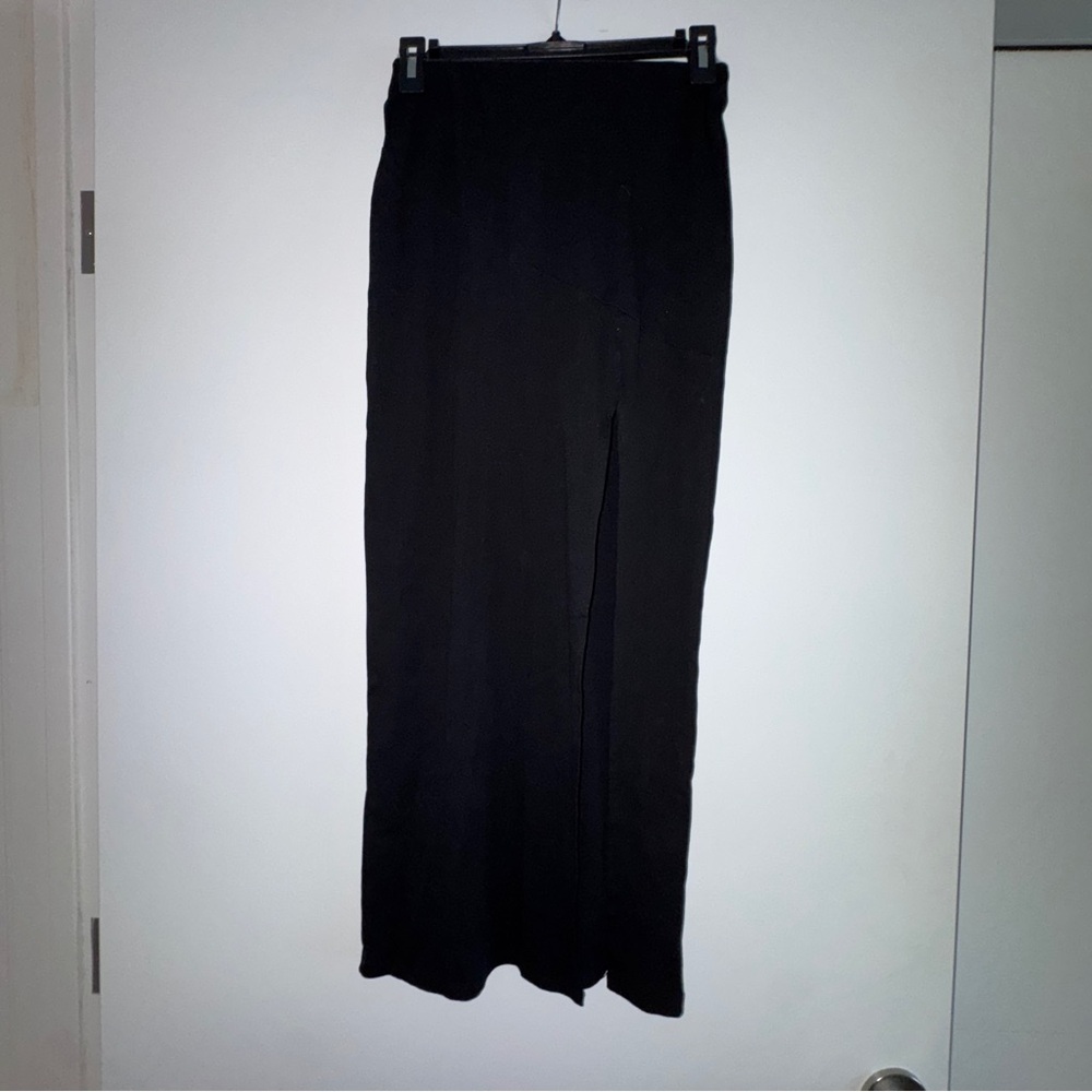 Black Midi Pencil Skirt with High Slit